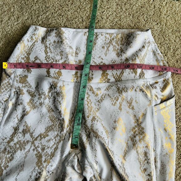 Curves N Combatboots Small White Metallic Gold Snake Reptile Print Leggings Gym - Picture 7 of 9